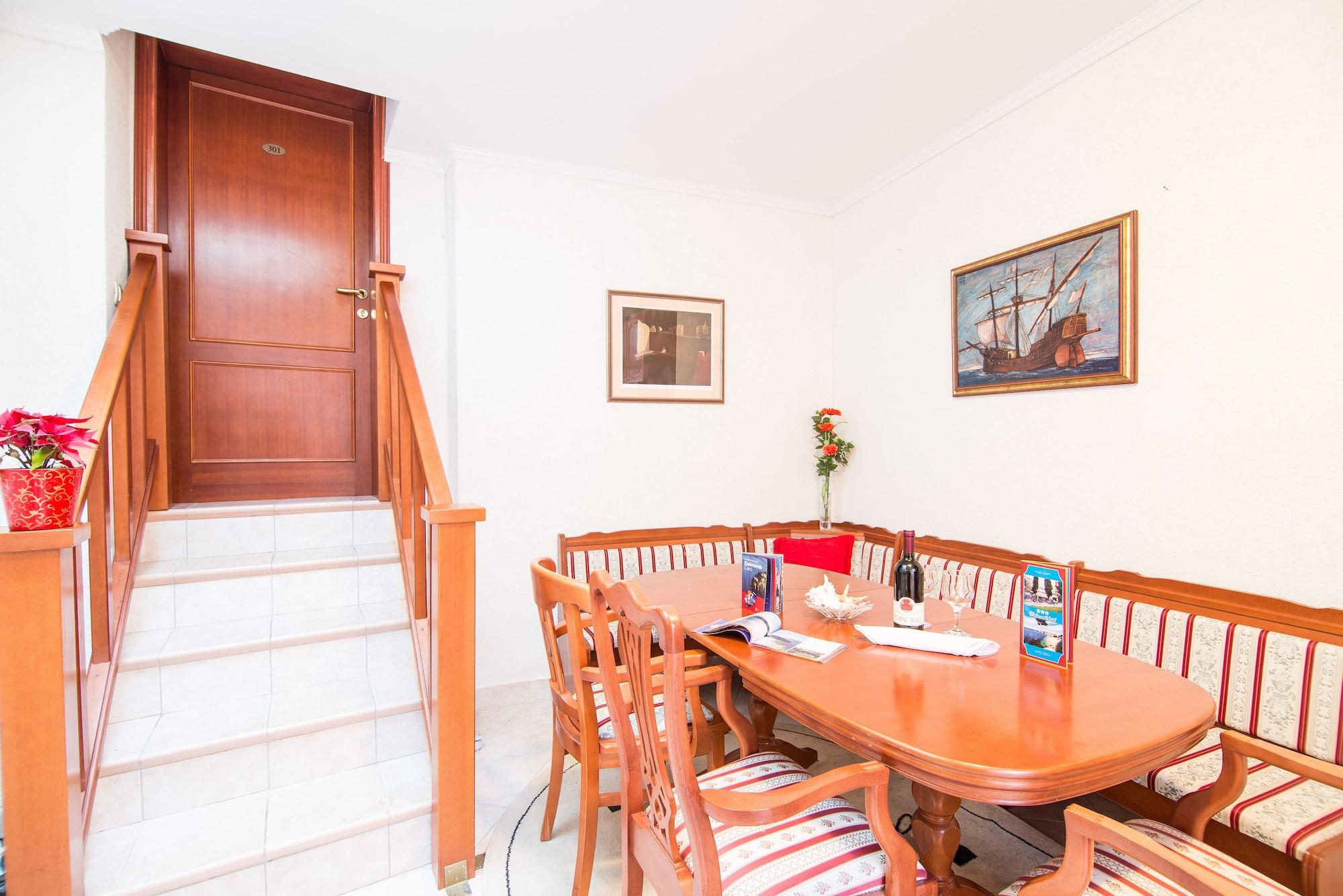 Hotell Hotel Dubrovnik 3*