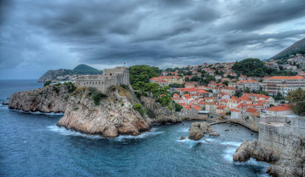 Hotel Dubrovnik Hotell